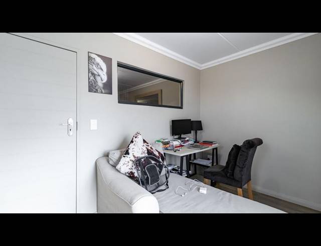 3 BEDROOM APARTMENT FOR SALE IN ROODEPARK ECO ESTATE